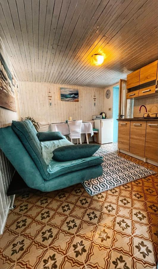 Guesthouse Porto Cres Luaran gambar