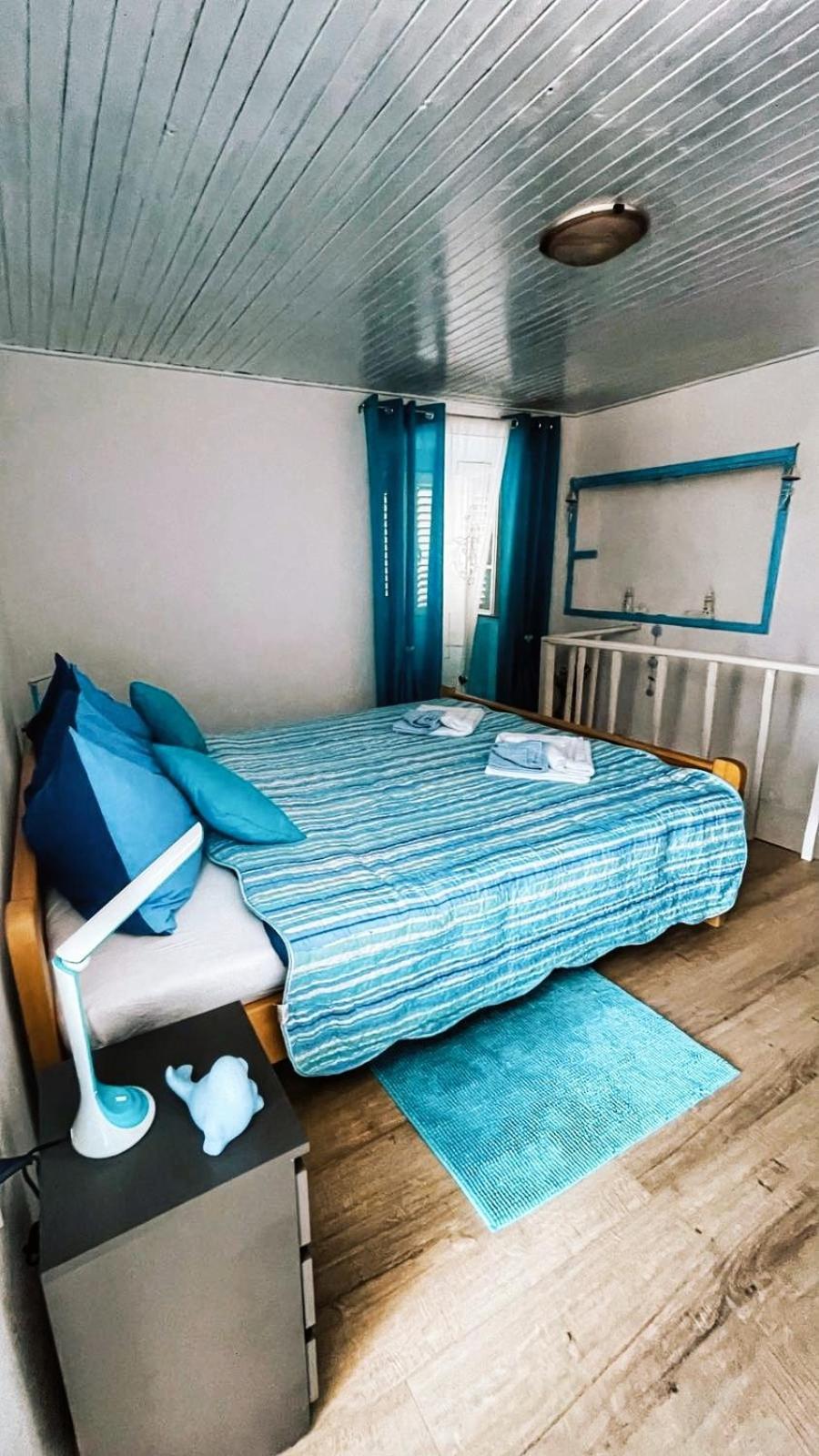 Guesthouse Porto Cres Luaran gambar