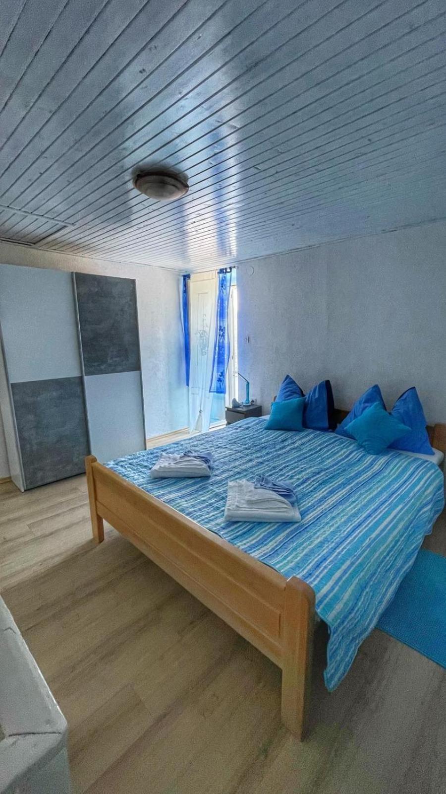 Guesthouse Porto Cres Luaran gambar